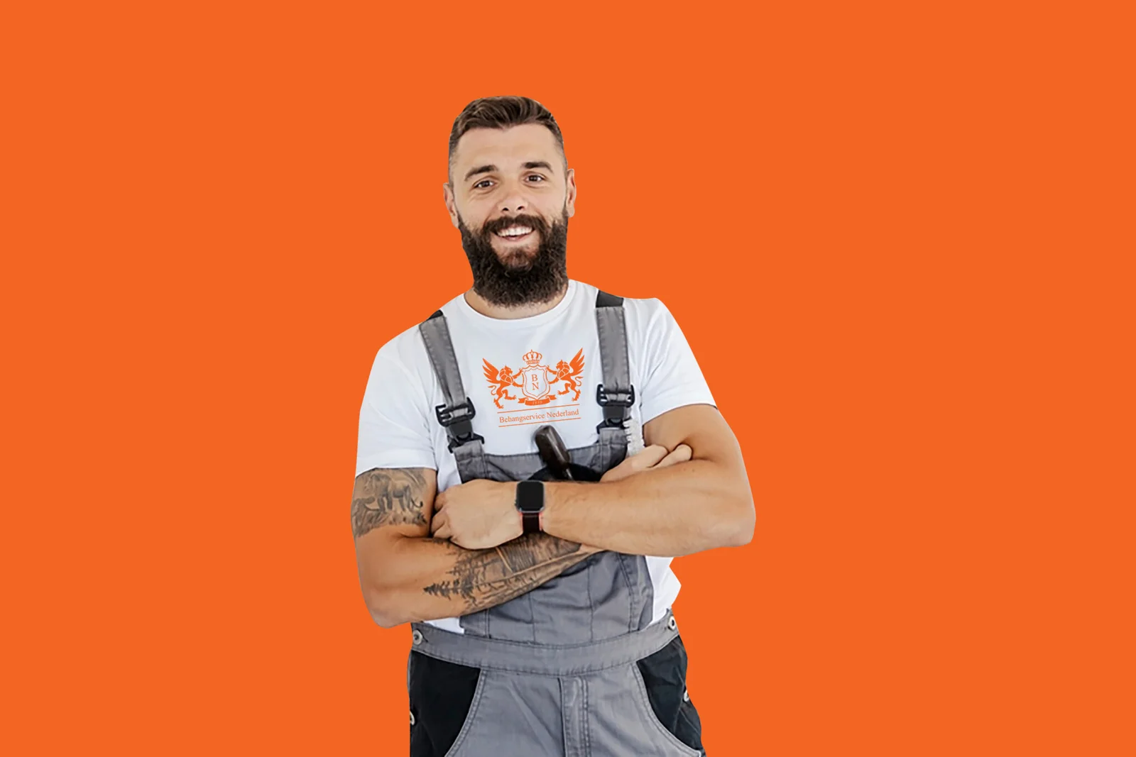 Dit is Jan onze glasvliesbehanger in Den Bosch die bekend staat om zijn strakke werk.